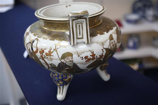 A Japanese Satsuma pottery large koro and cover, signed Gyokuzan, Meiji period, 38cm, slight damage
